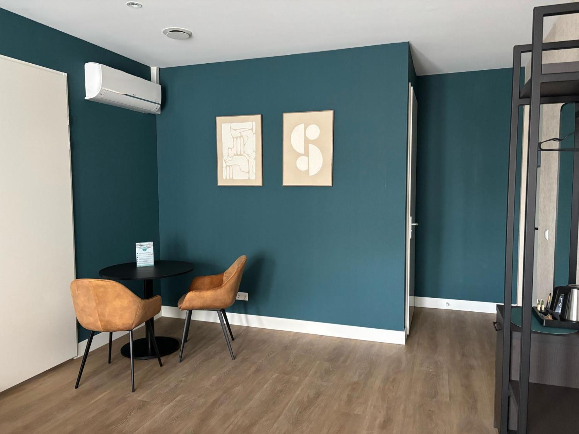 Studio Sis - Apartments Steenbergen (North Brabant) Bagian luar foto