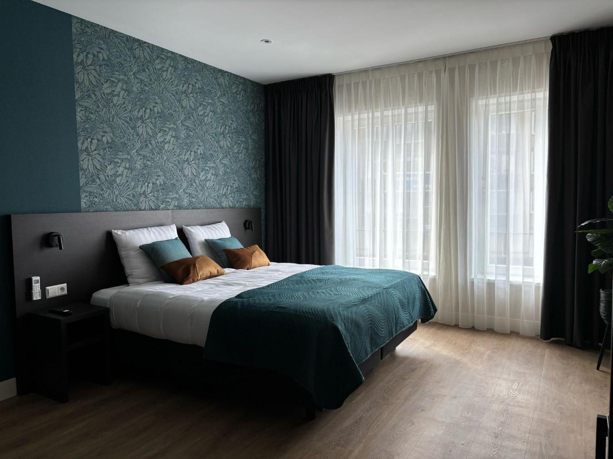 Studio Sis - Apartments Steenbergen (North Brabant) Bagian luar foto